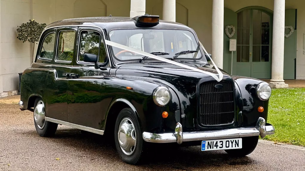 Is East Finchley cars cheaper than London Taxis?