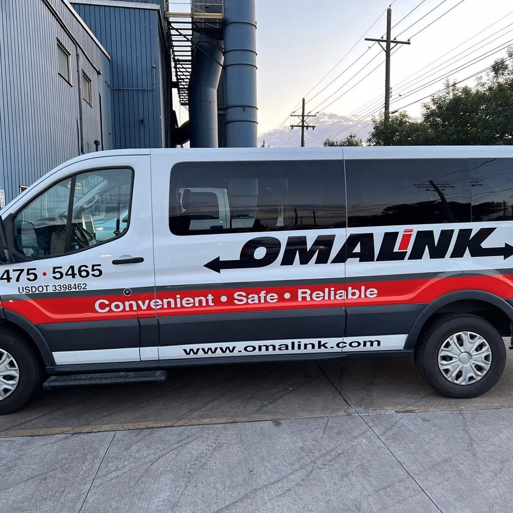 What is Lincoln limousine service?