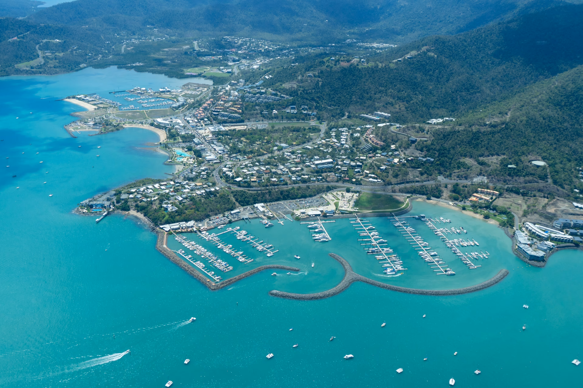 How do I get a cab from Whitsunday Coast Airport?