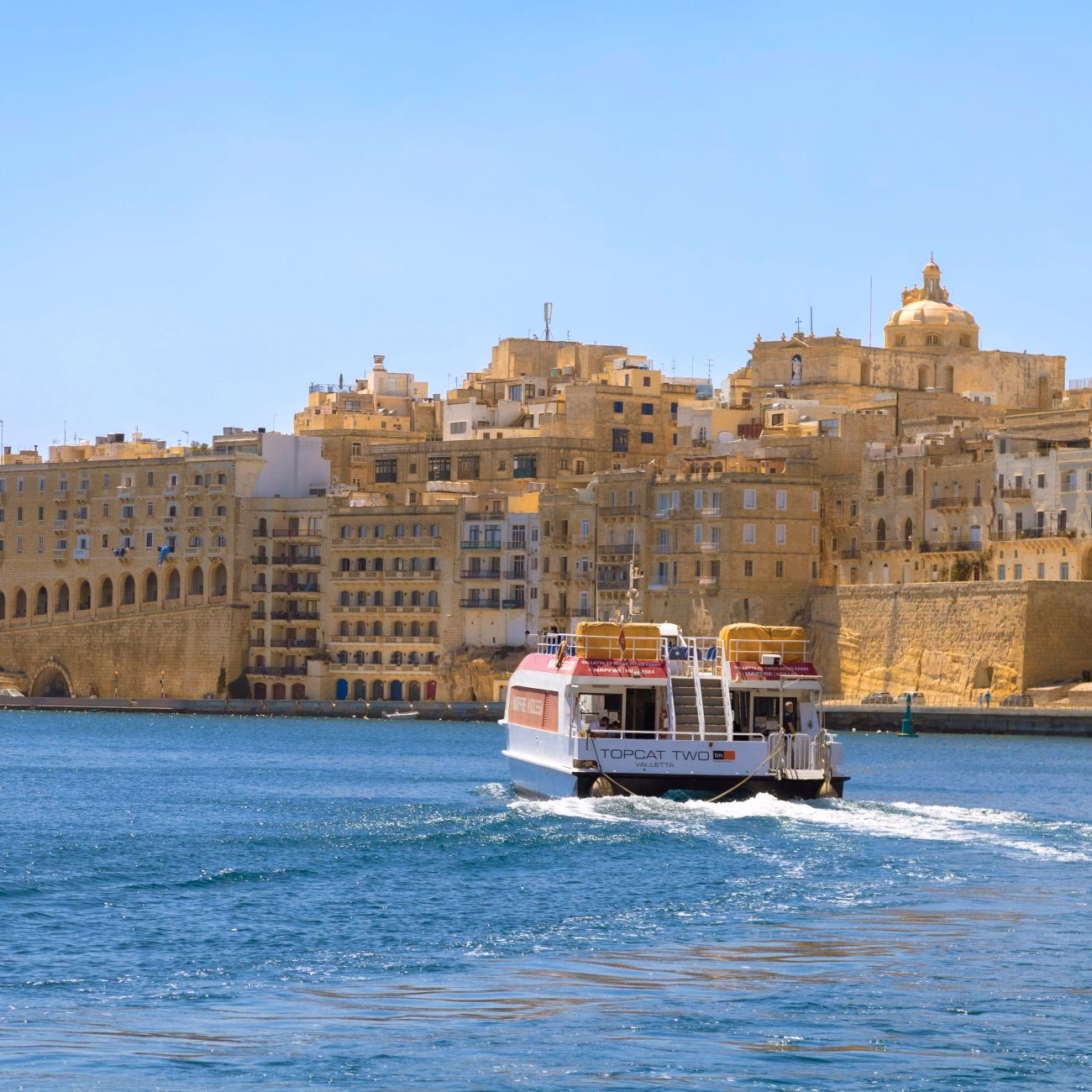 How do I get to Valletta from Cospicua?