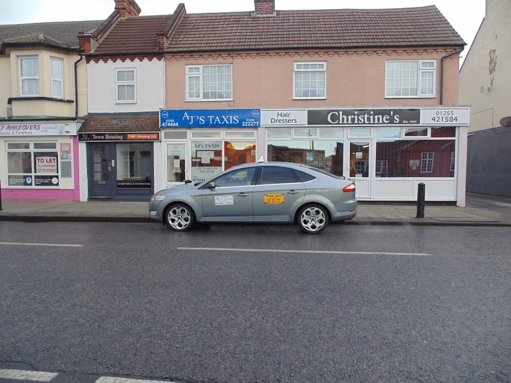 Where is Clacton-on-Sea train station located?