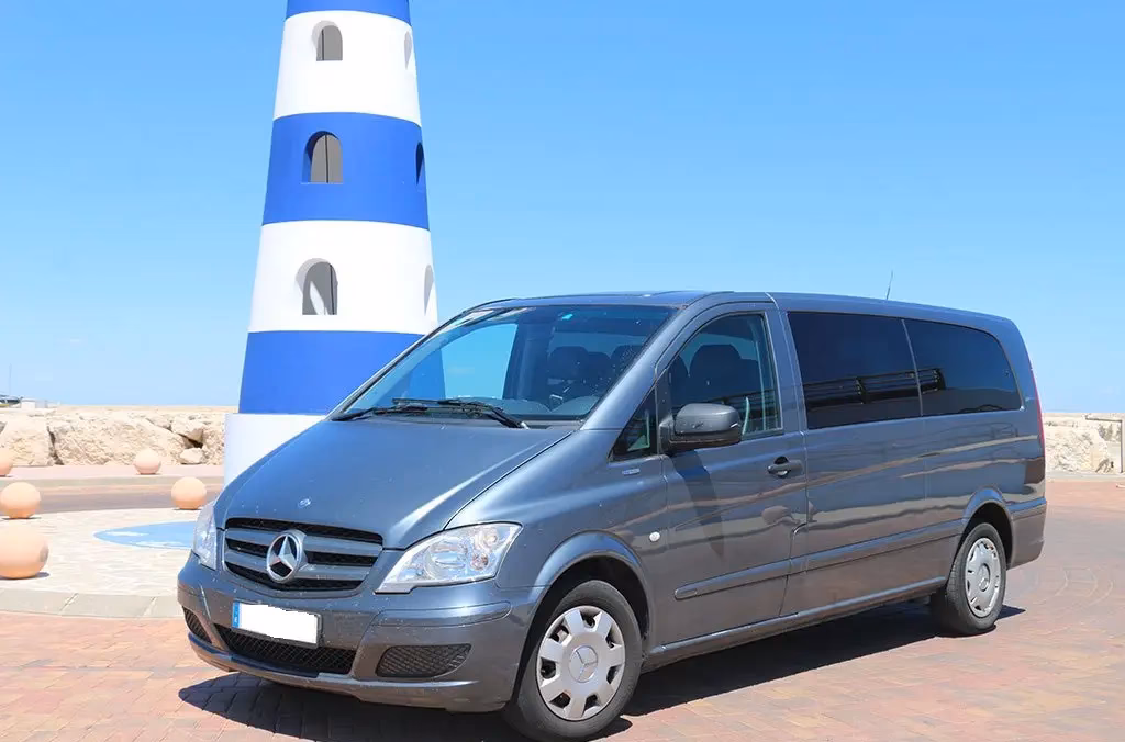 ¿Es necesario tener una sillita de bebe en taxi?