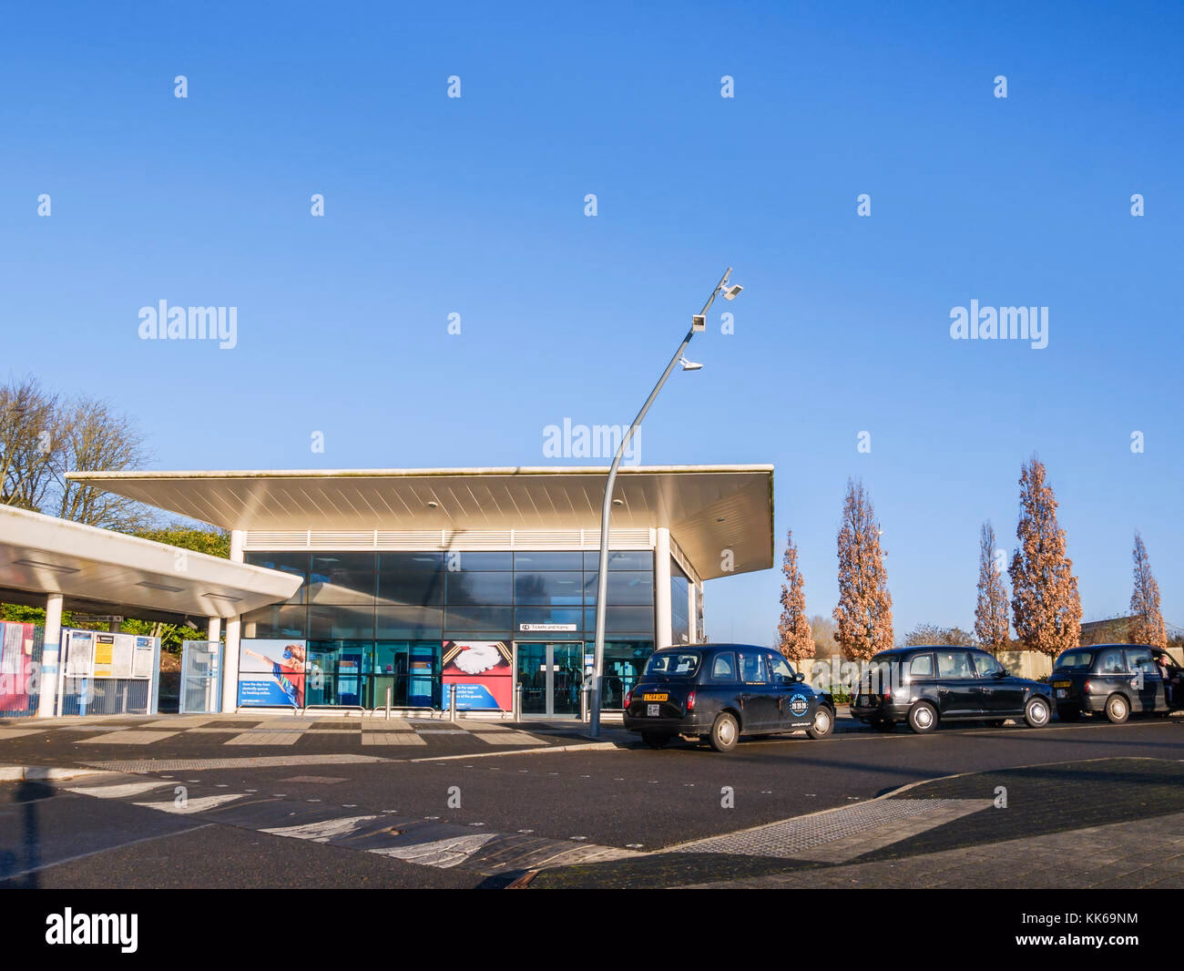 When did Corby stop being a railway station?