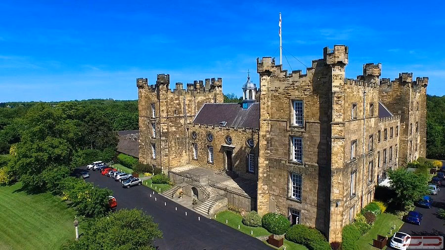 Where is Lumley Castle?