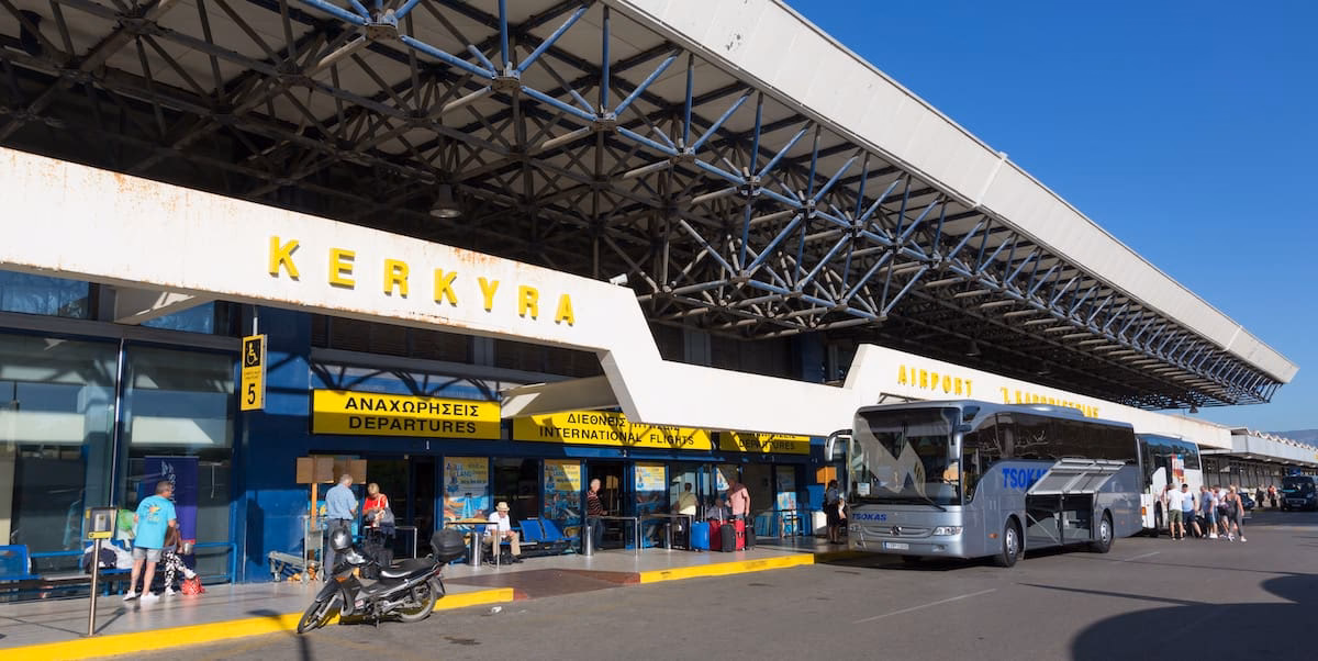 How to choose a Corfu taxi?