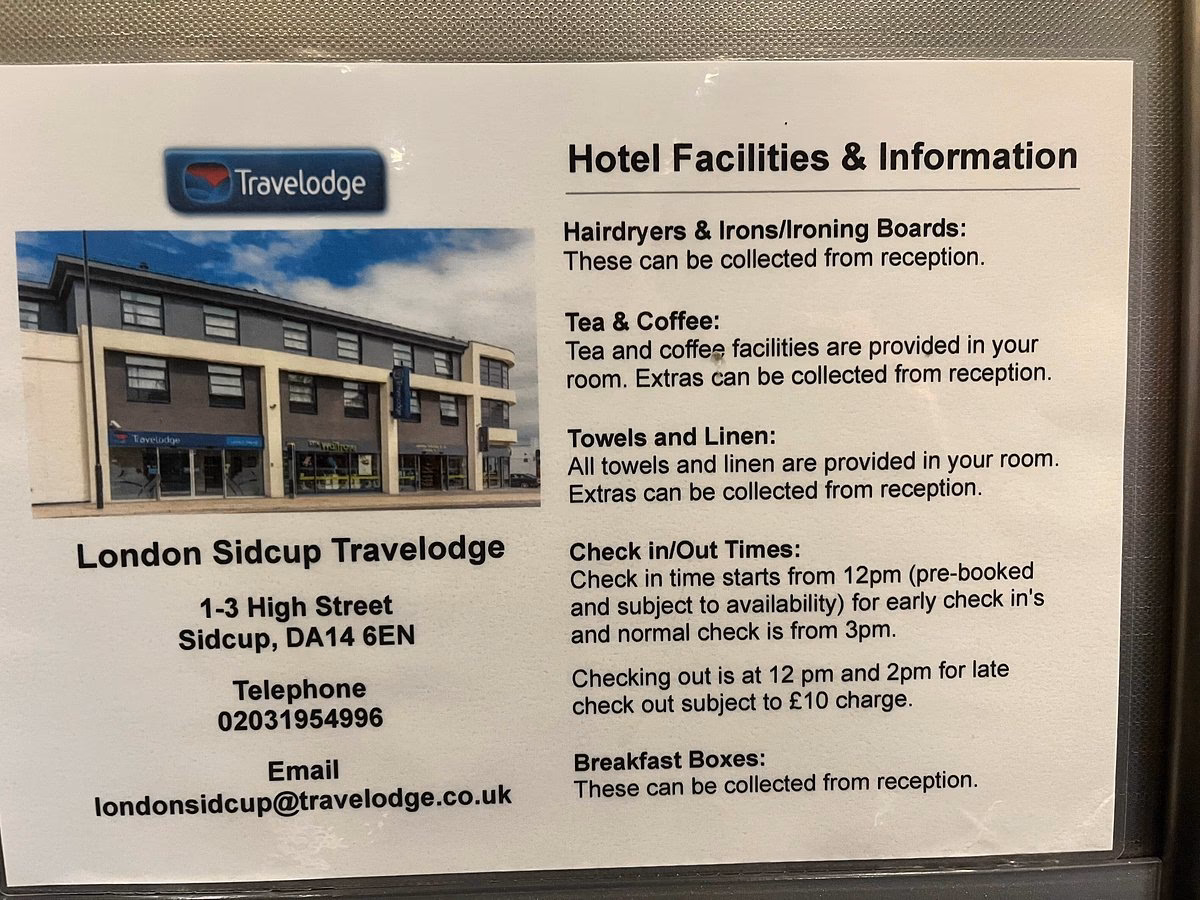 What is the bus service from Bexleyheath to Sidcup?