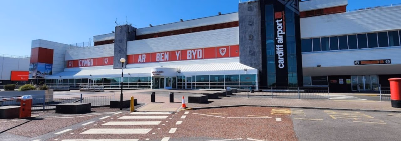 How much is a bus ticket from Cardiff to Bridgend?