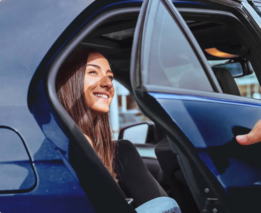 How much is a taxi to PHL airport?