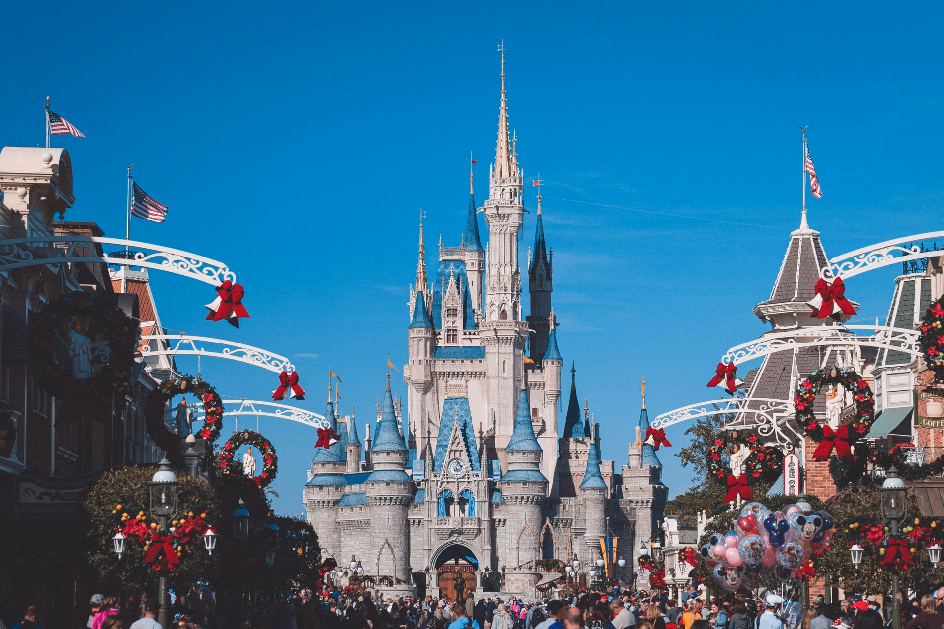 How do I get from MCO to Disney World?