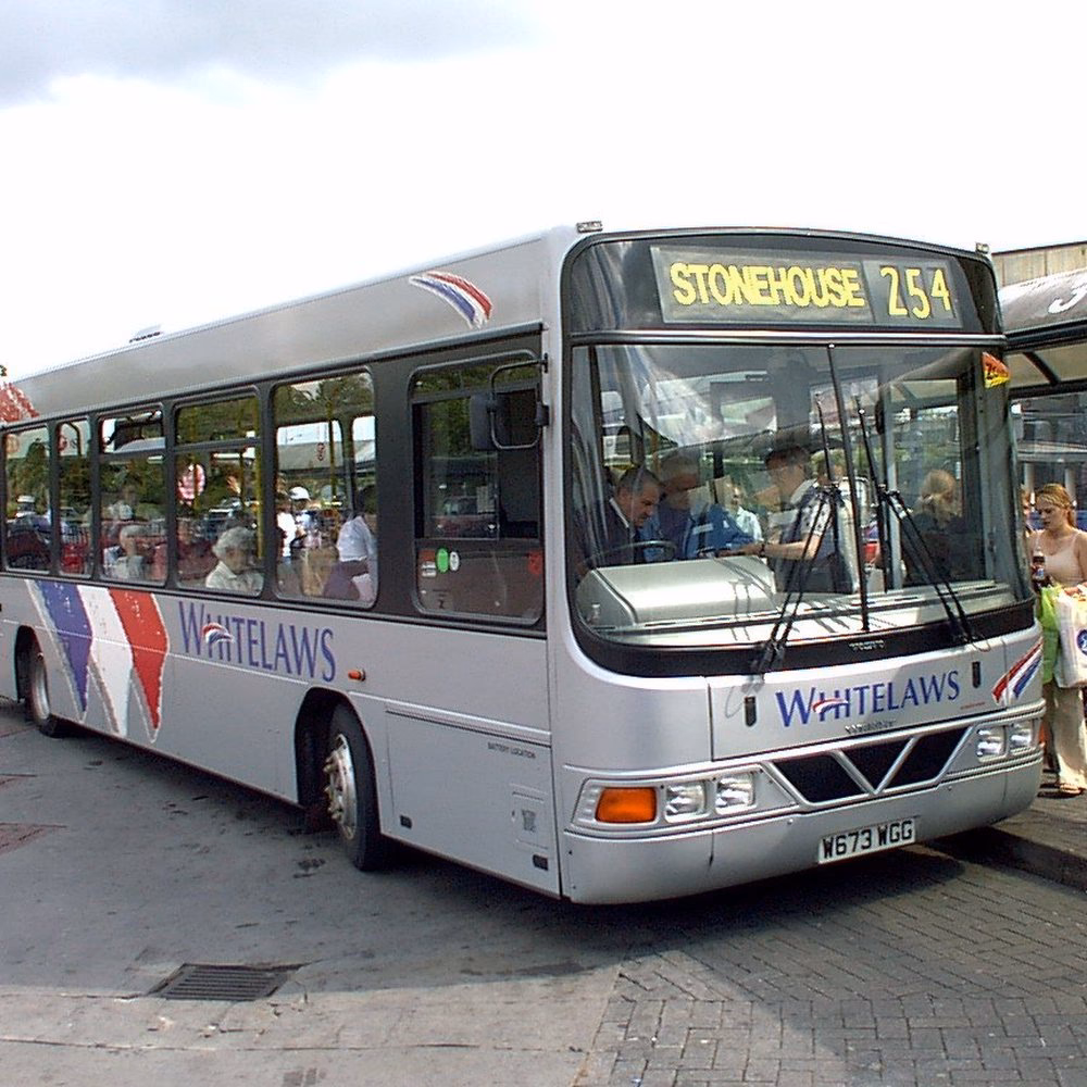 How far is East Kilbride from Glasgow Queen Street?