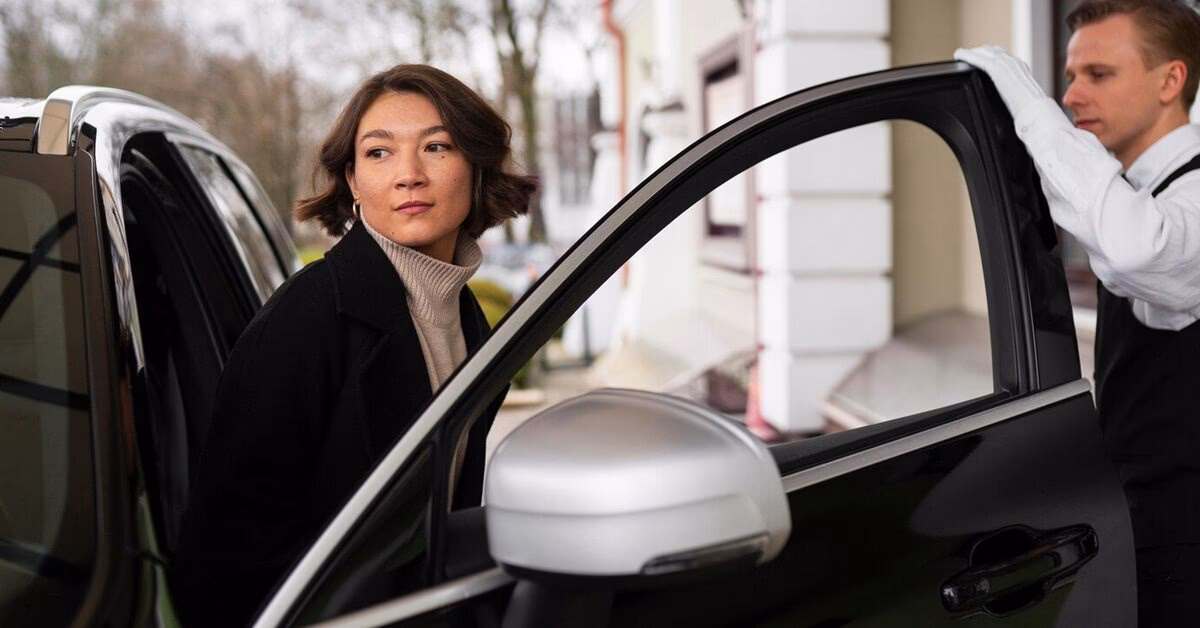 How many disabled car parking spaces are there at East Surrey Hospital?