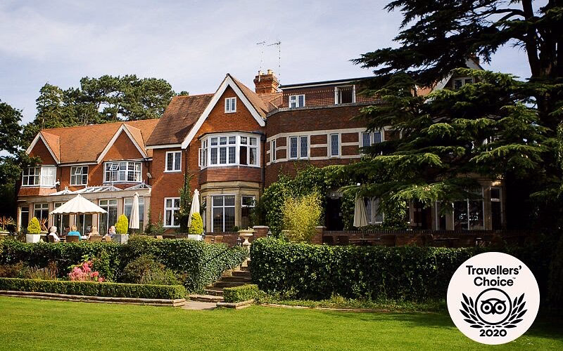 Why should you stay at Nuthurst Grange?