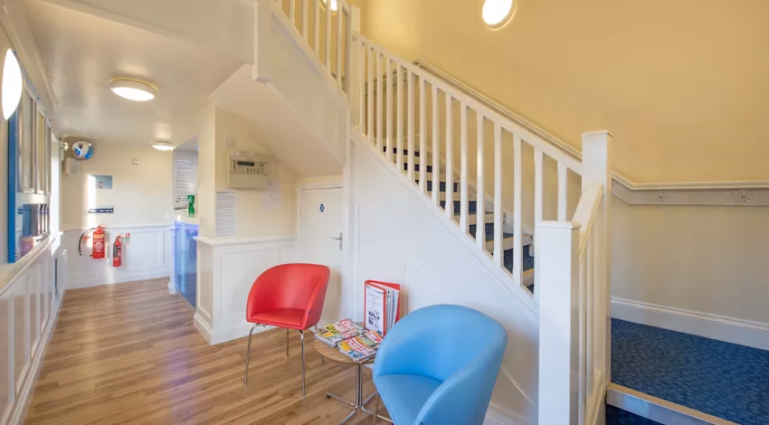 How do I get to Rowlands Castle?