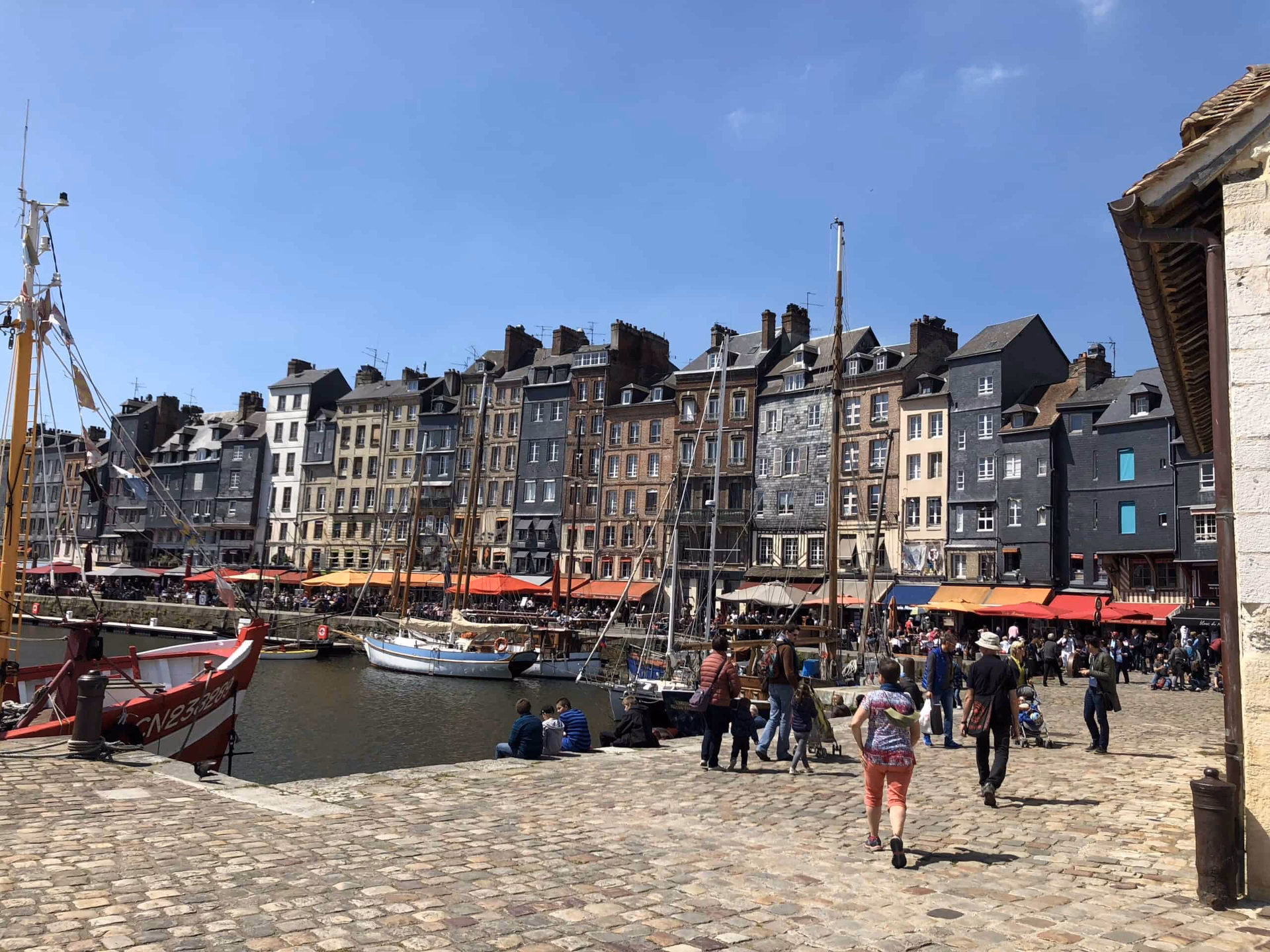 Can I share a ride from Port of Le Havre to Honfleur?