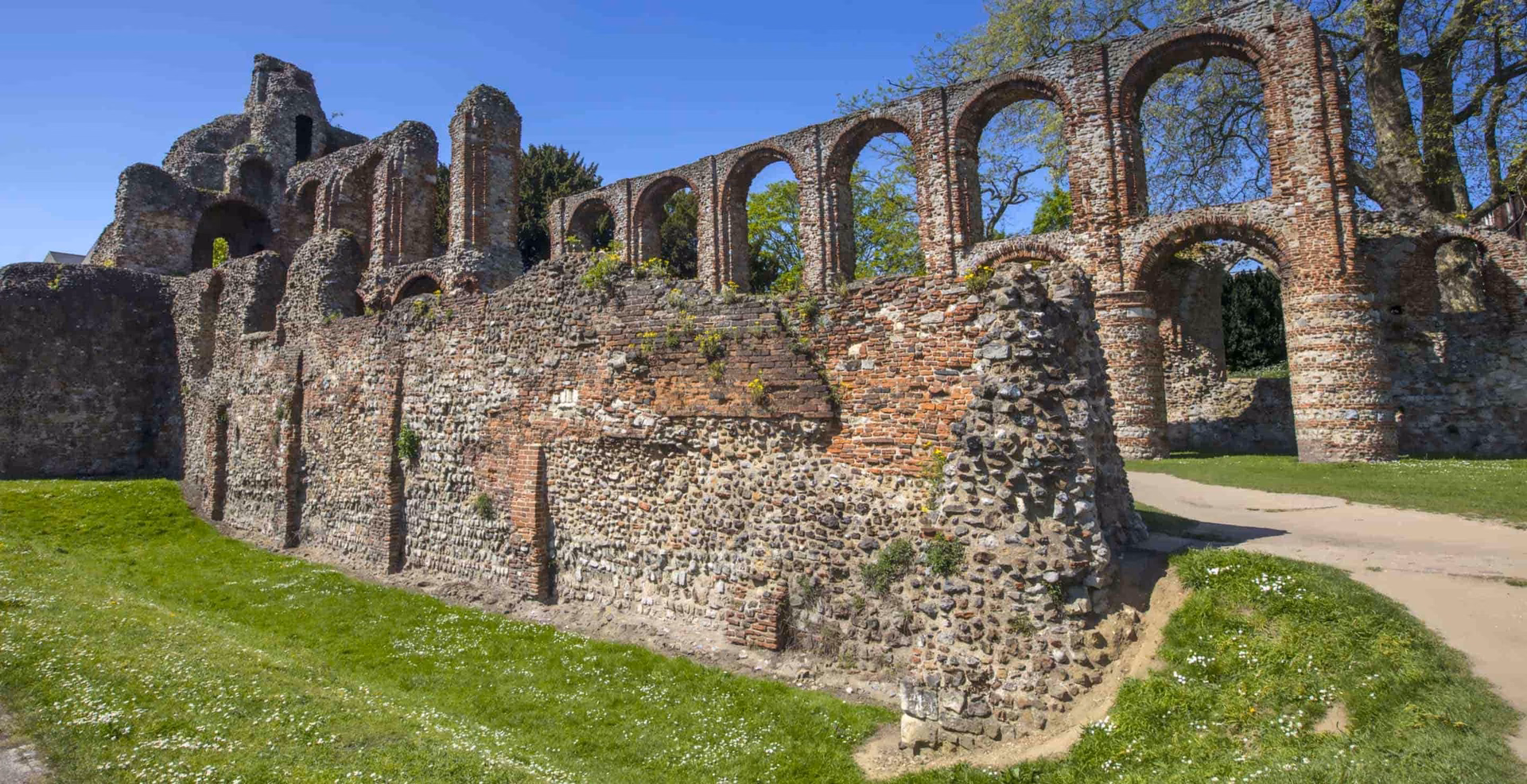 How do I get to Leighton Buzzard?