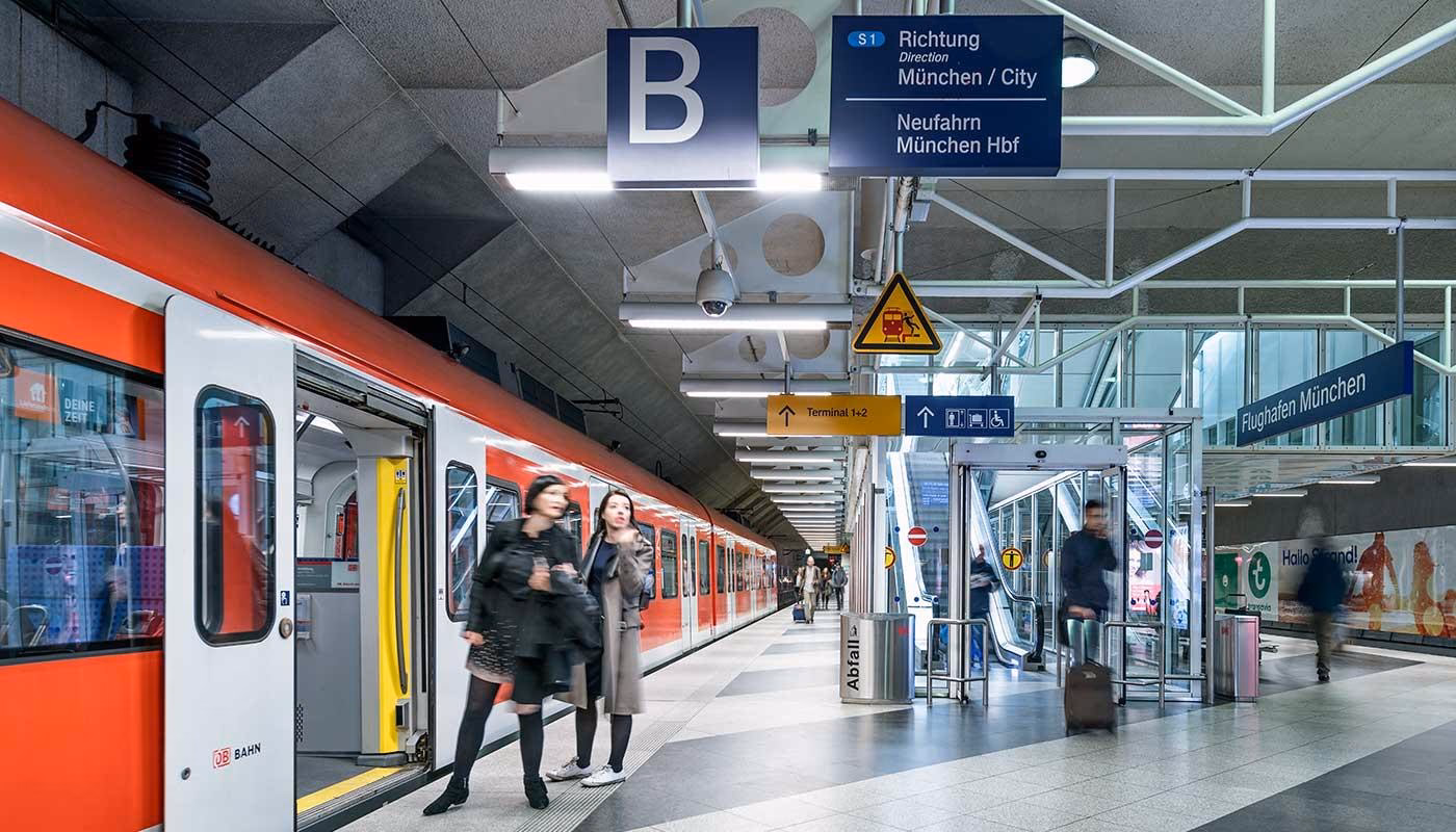 How to get from Munich Hbf to Munich airport (MUC)?