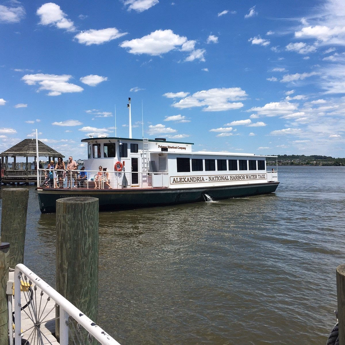 How much does it cost to get from Washington DC to Alexandria?