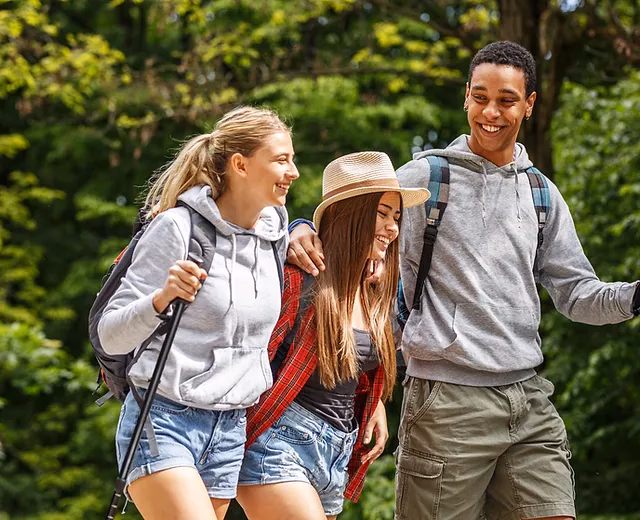 How does a taxi fare calculator work in Yarmouth?