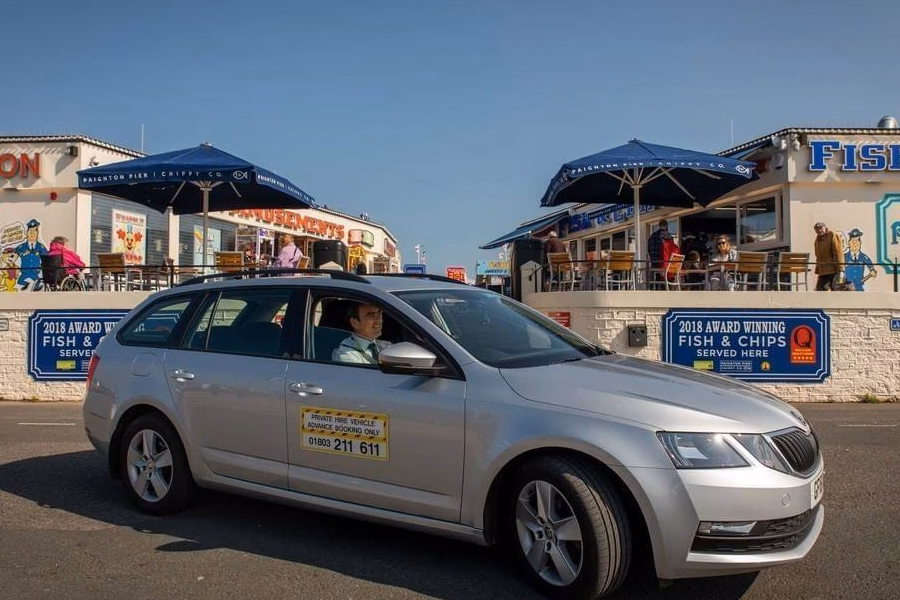 Who are Torquay taxis?