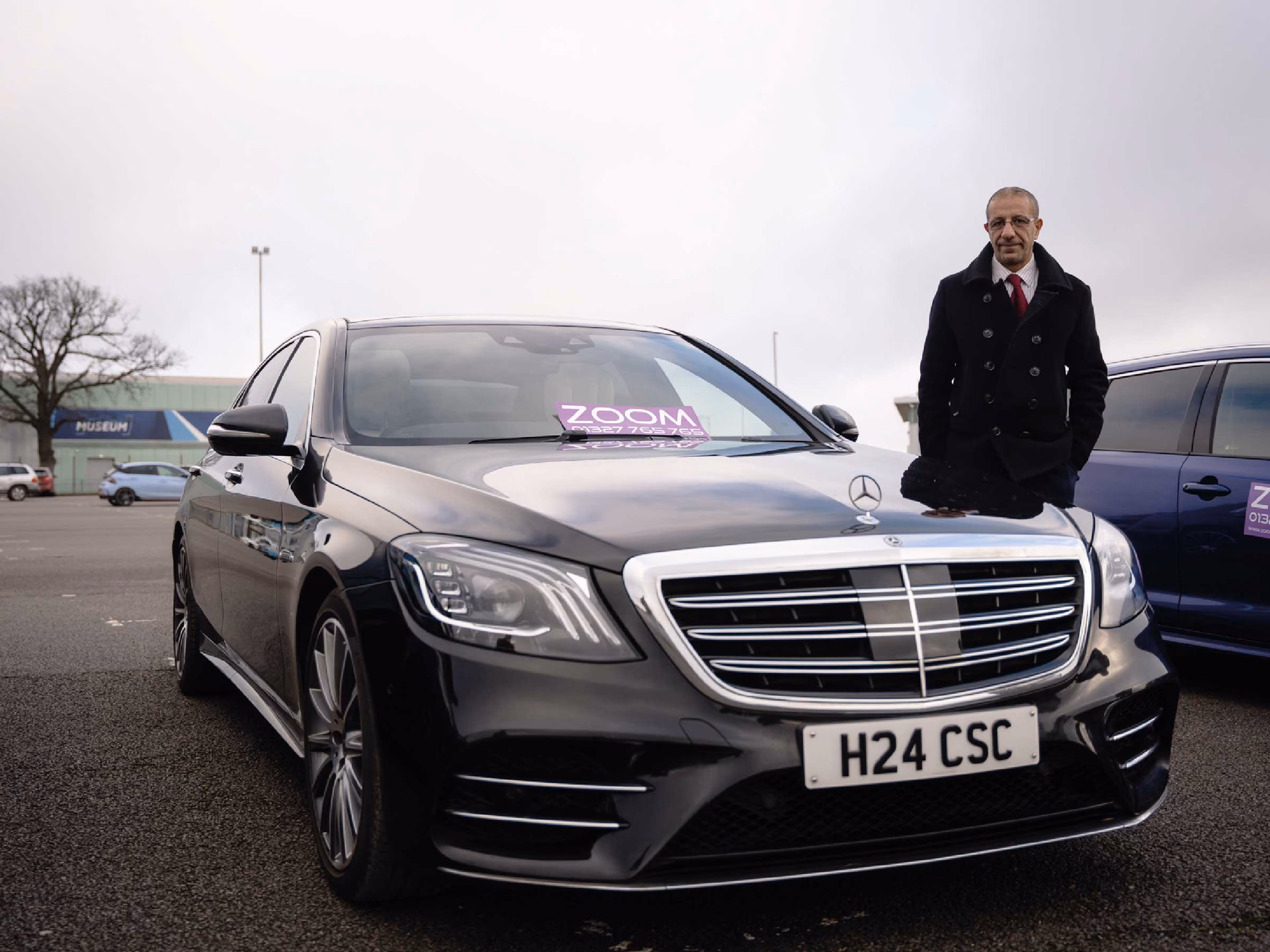 How do I book a taxi in advance in Towcester?