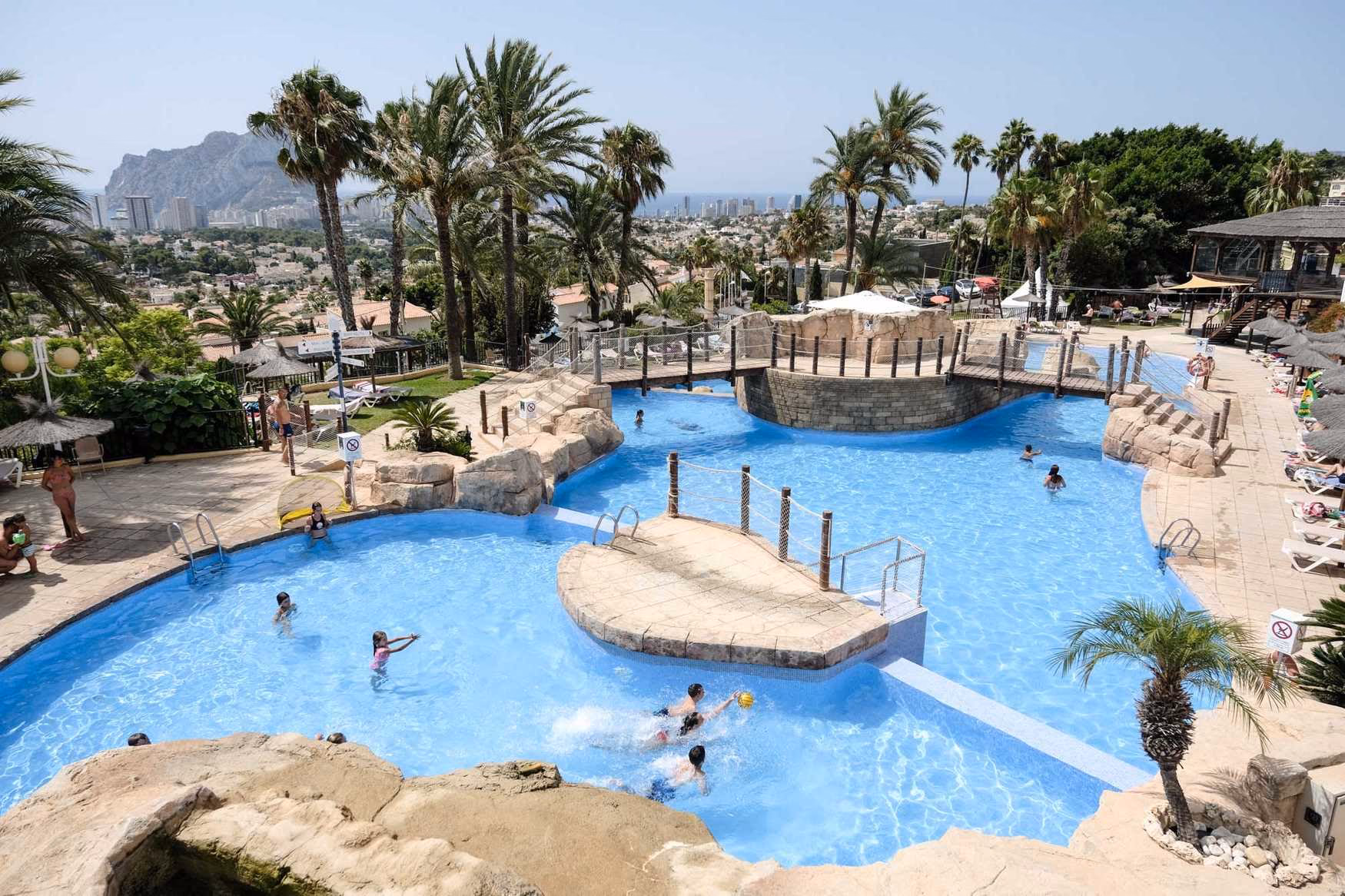 How to book Your Trip in Alicante?