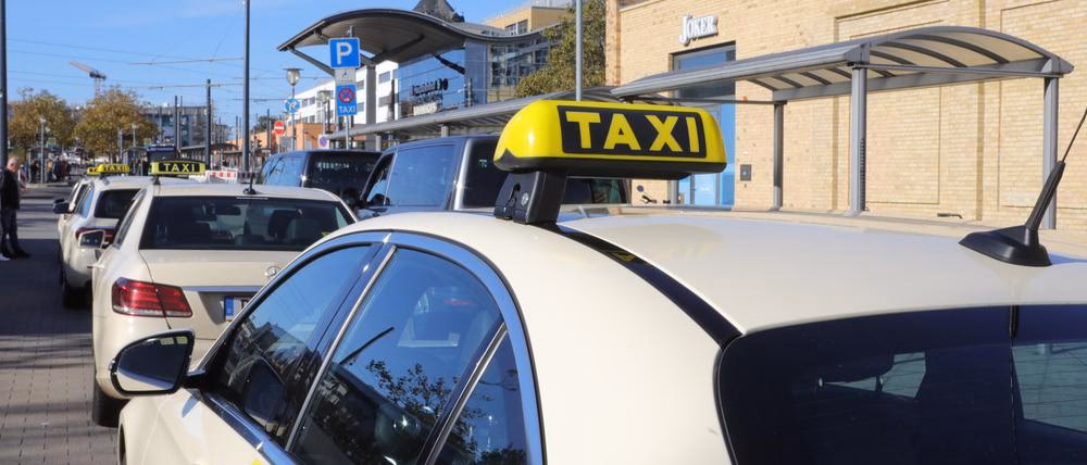 How to get from Berlin to Potsdam without a car?