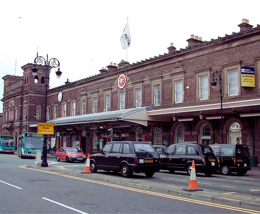 Where is Holiday Inn Chester - South?