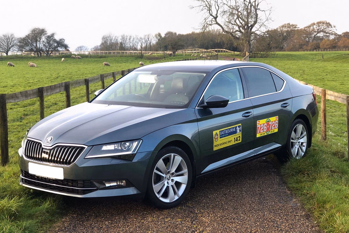 What companies run services between Willingdon and Eastbourne?