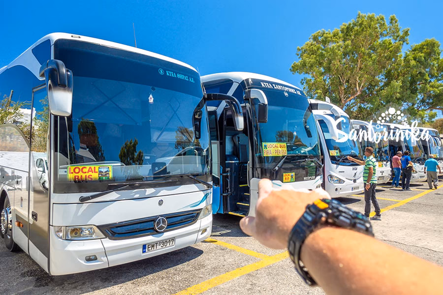 How to get to FIRA in Santorini?