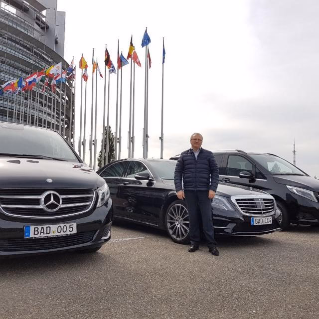 How to get from Baden-Baden to Frankfurt Airport?