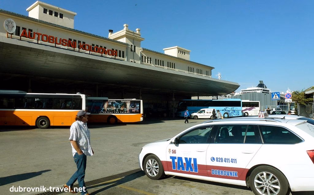 How to get from Dubrovnik to Gruz?