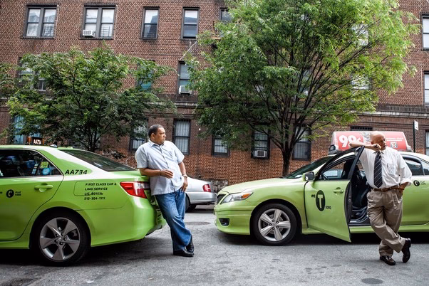 How do I get from Halesowen to Russells Hall Hospital?