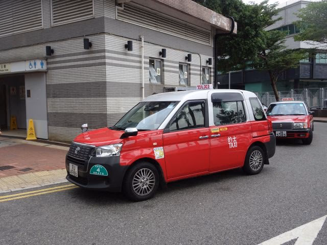 How to get from Hong Kong airport (HKG) to Sha Tin?