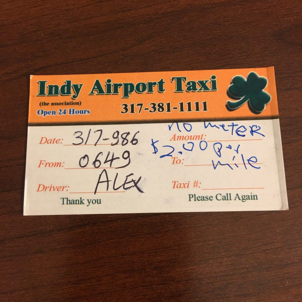 How much is a taxi from Indianapolis Airport to dowtown Indianapolis?