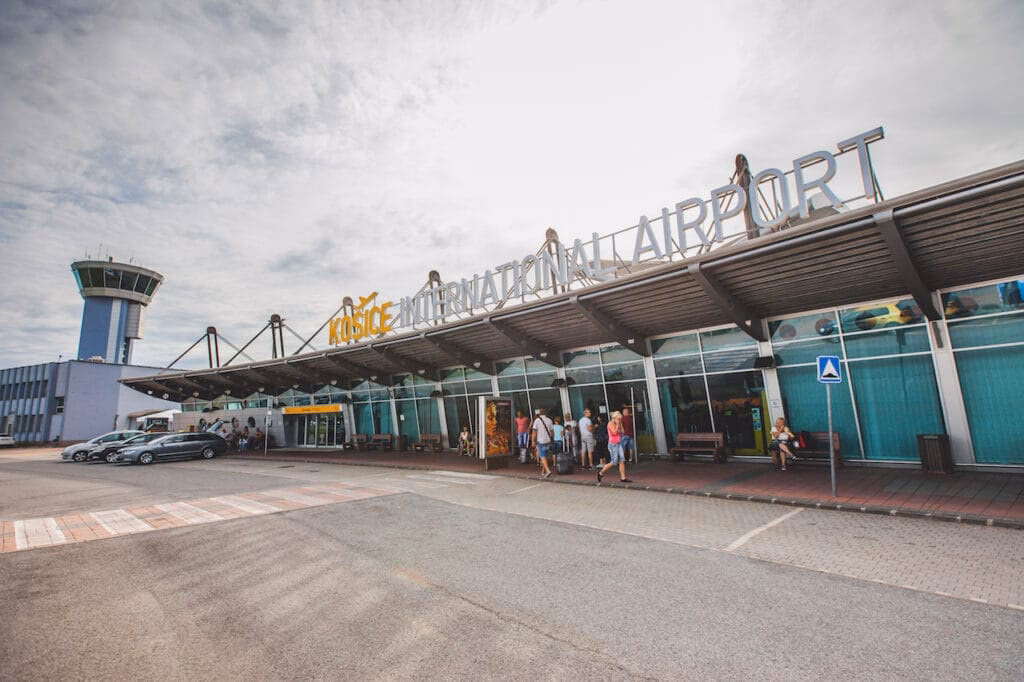 How to get from Letisko to Krajsk SD?