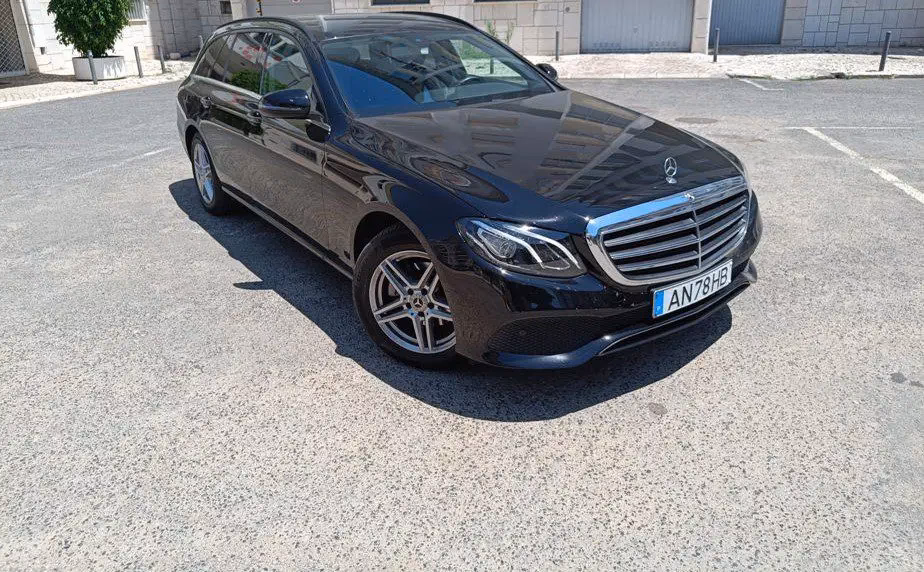 Is there a bus from Rossio to Santo António?