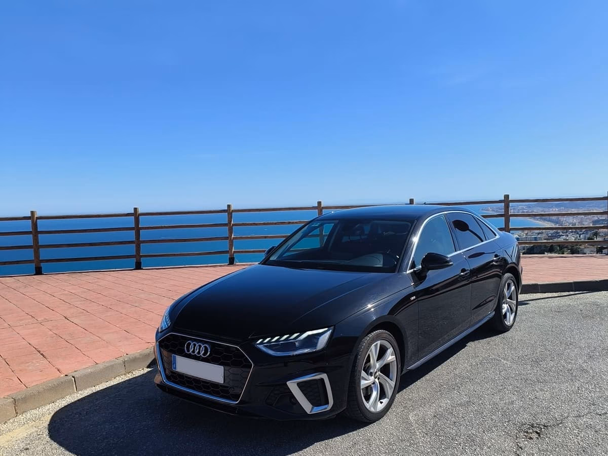 How many coaches are there from Málaga Airport to Marbella?