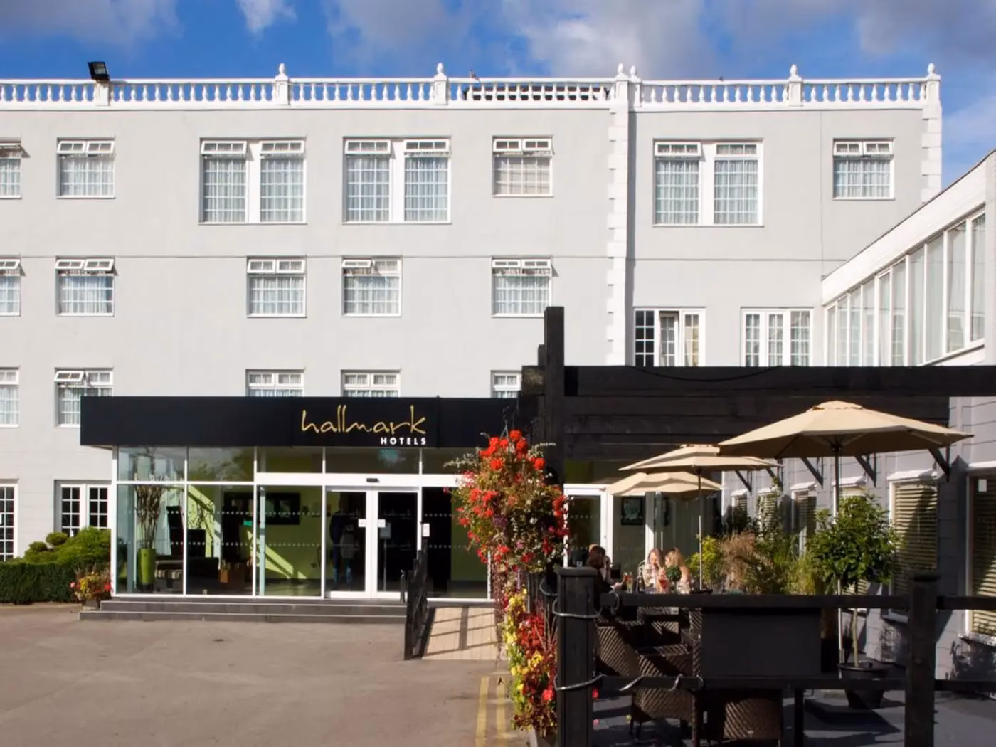 How much is parking at the Hallmark Hotel Manchester?