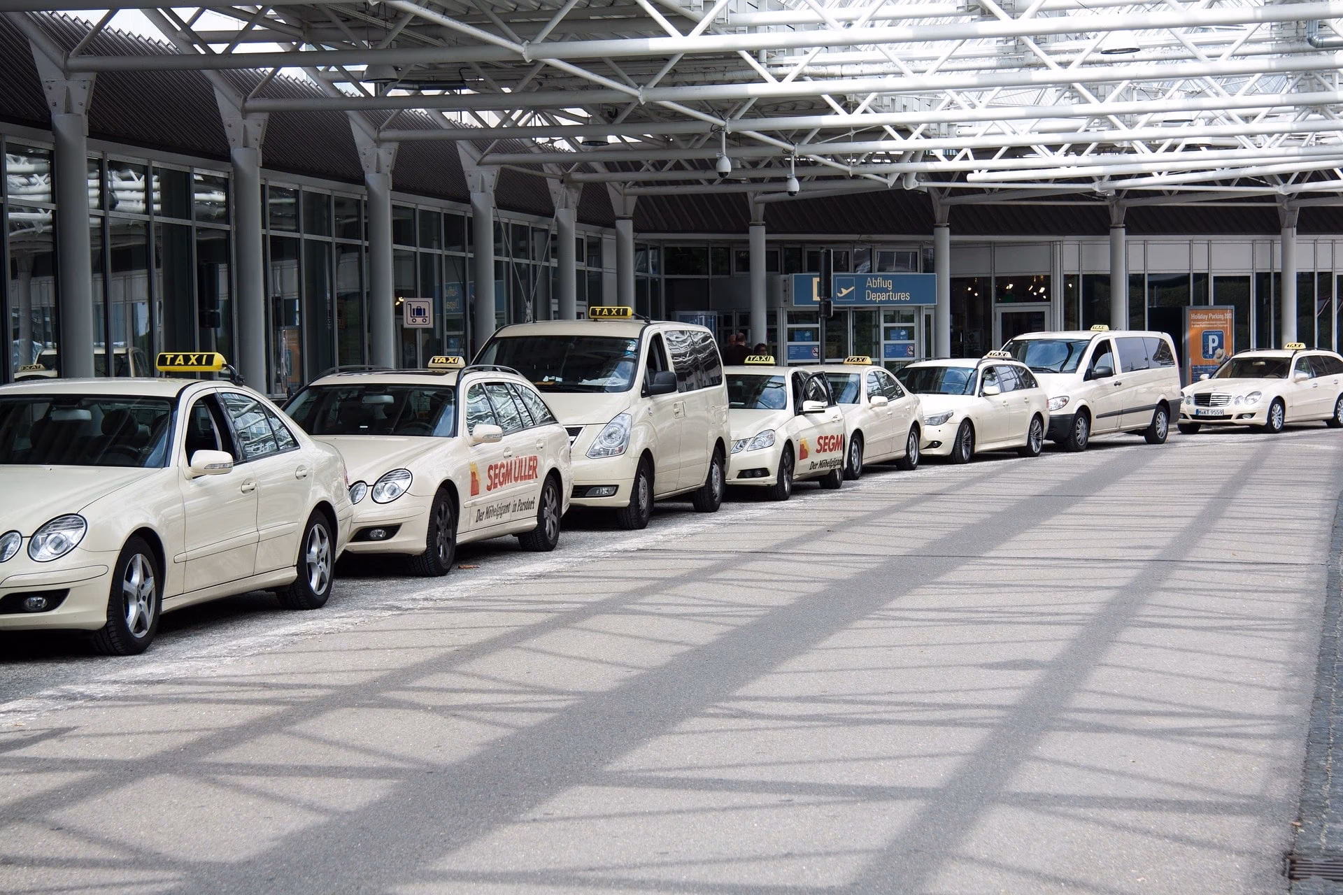 What is Nairobi airport transfer service?
