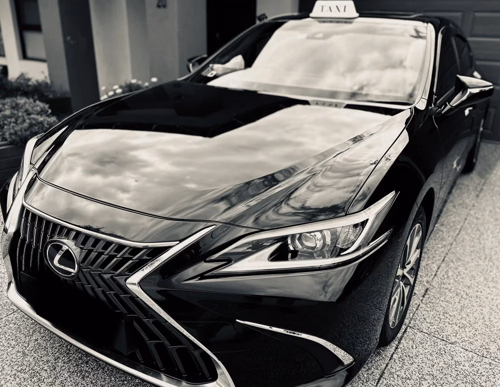 How to get from Dandenong station to Melbourne Airport?