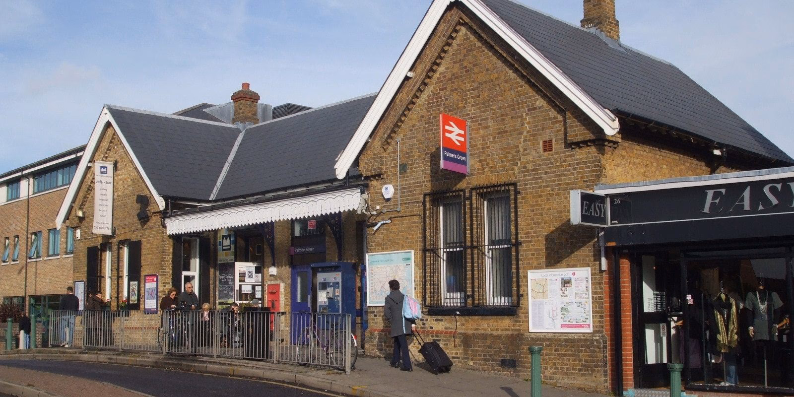 What is Palmers Green cars?