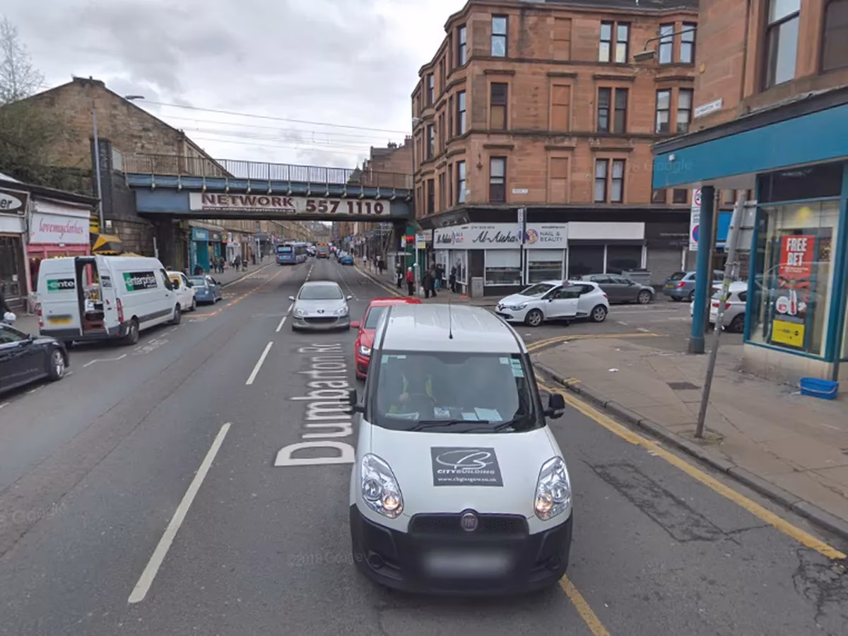 What is the first bus from Partick to Queen Elizabeth University?