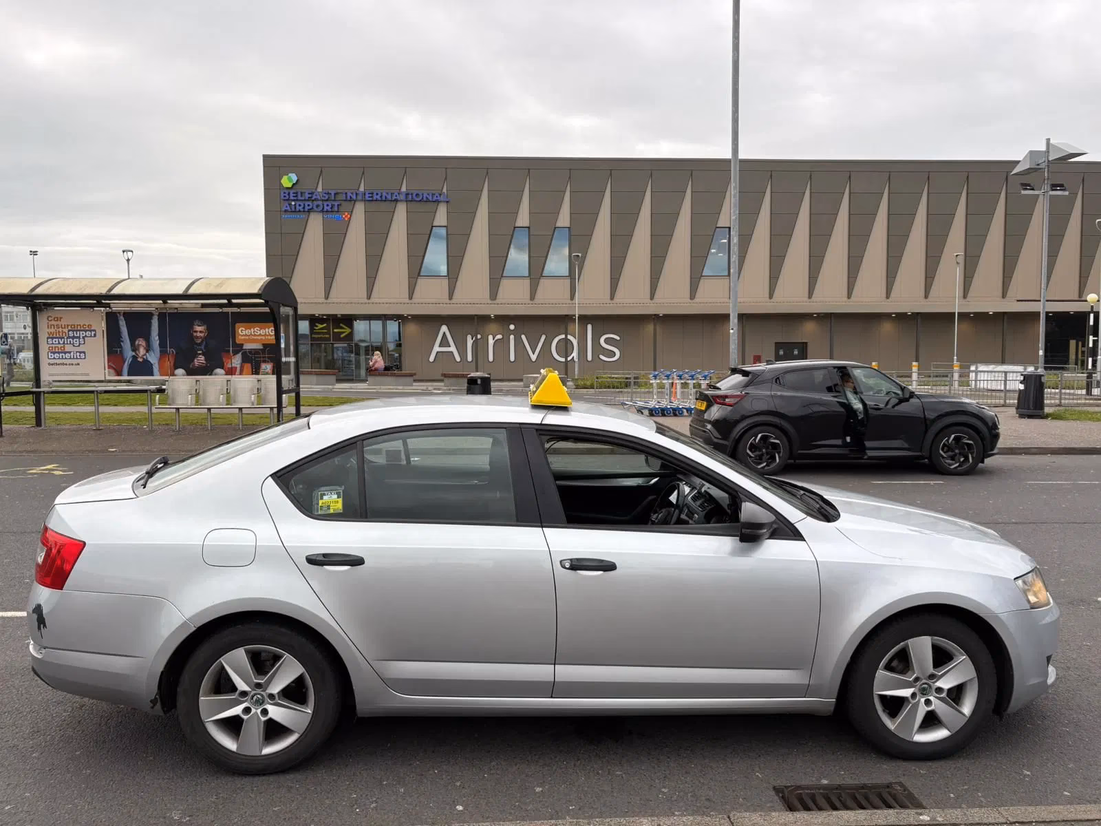 How far is Belfast (Aldergrove) Airport (BFS) from Portrush?