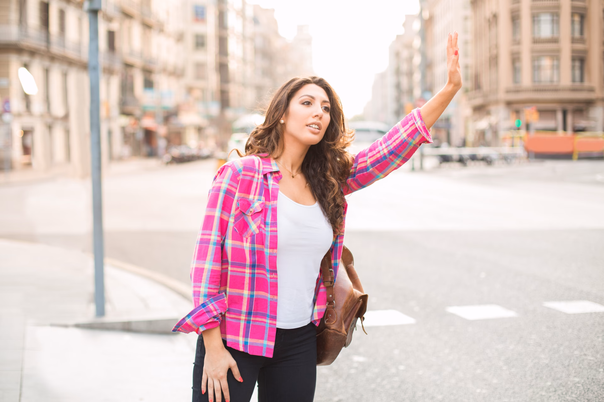 Is there a bus from Reading (station) to Little Lea?