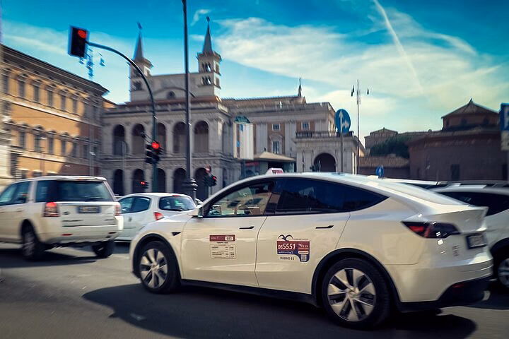 How do I get to Tivoli?