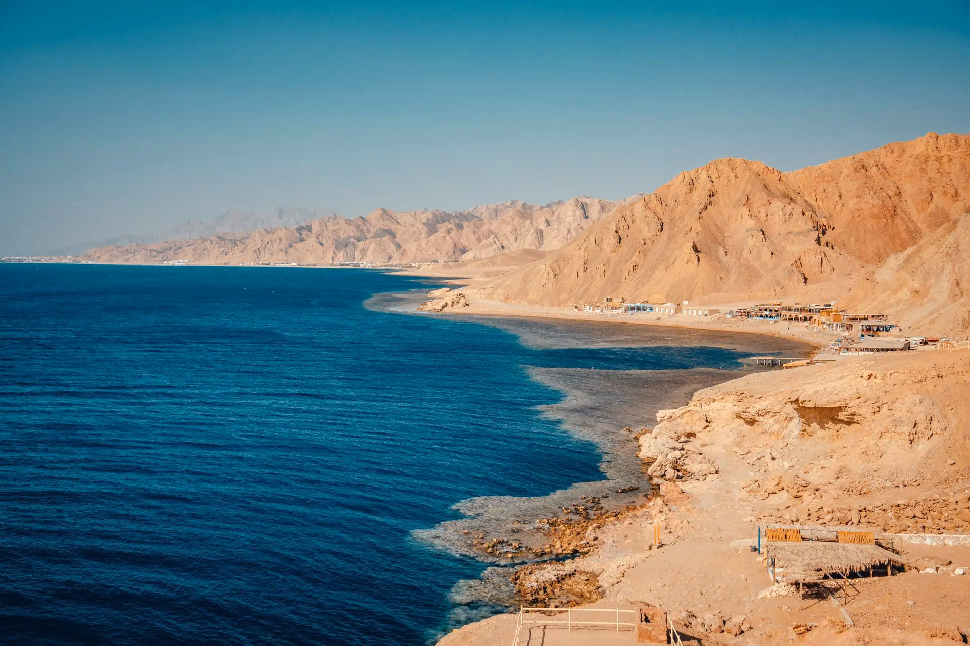 How do I get to Dahab from Sharm el Sheikh airport?