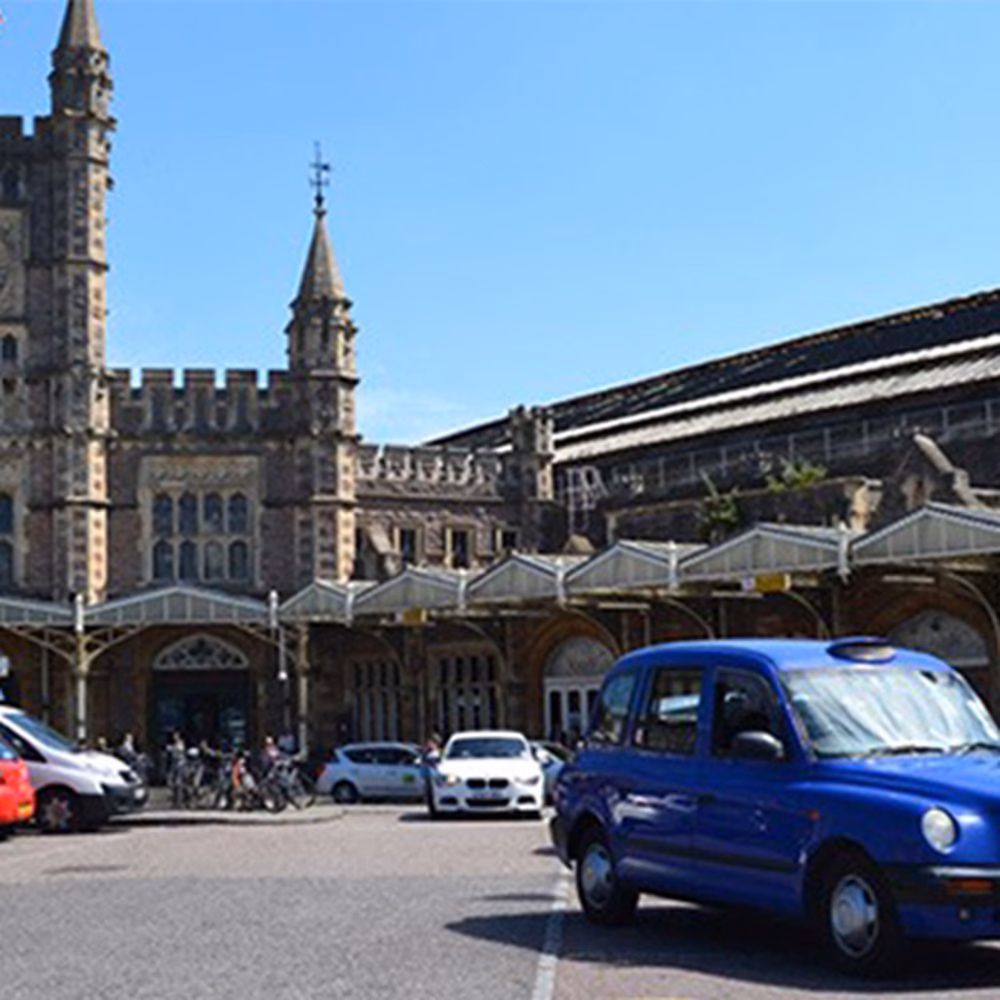 How far is Temple Meads from spire Bristol Hospital?
