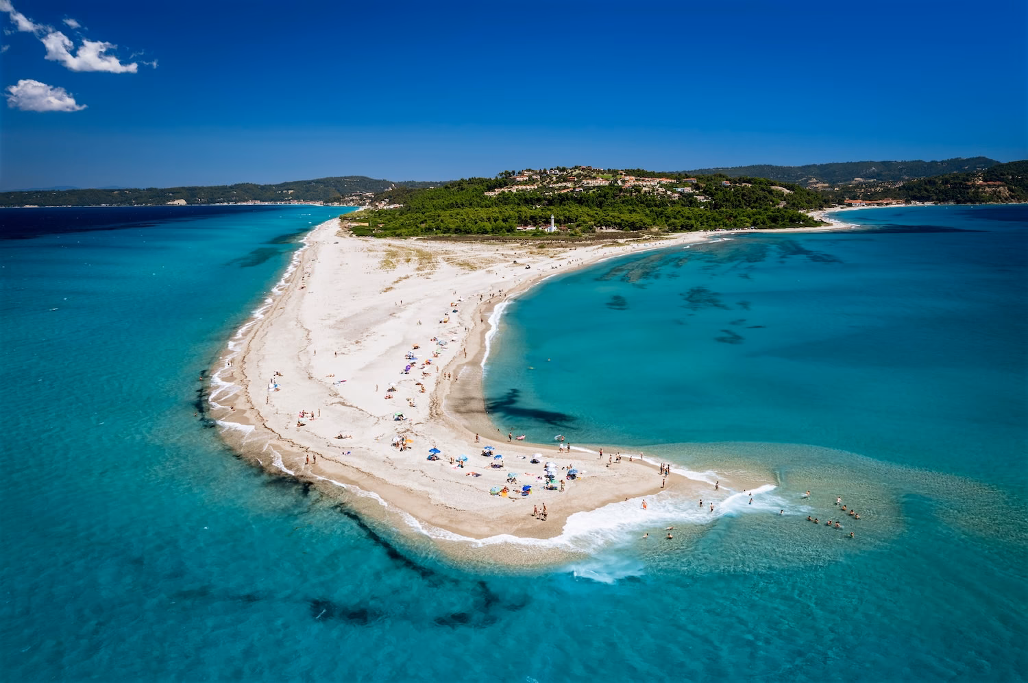 How far is Thessalonki from Halkidiki?