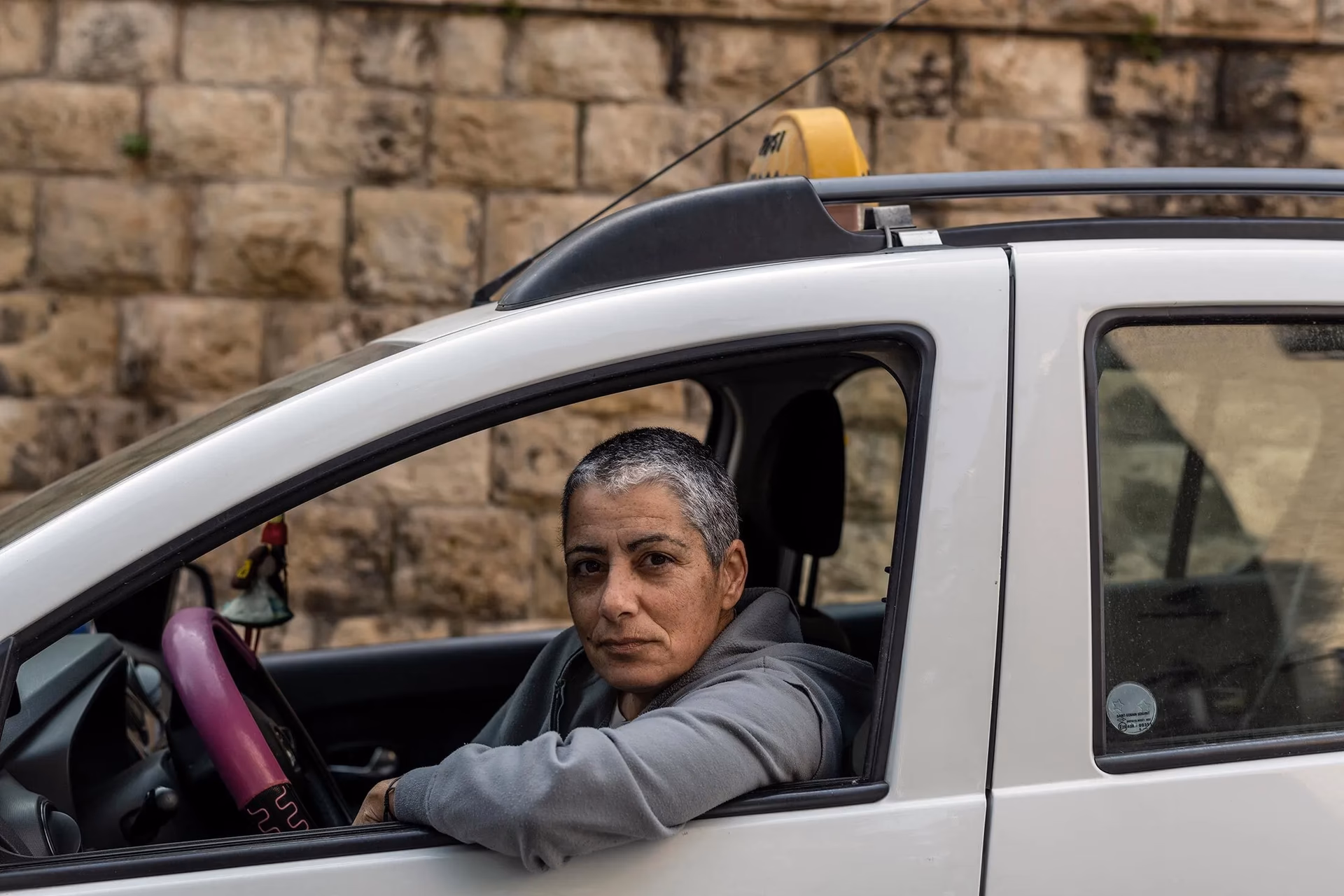 Are female taxi drivers gaining a niche in the taxi industry?
