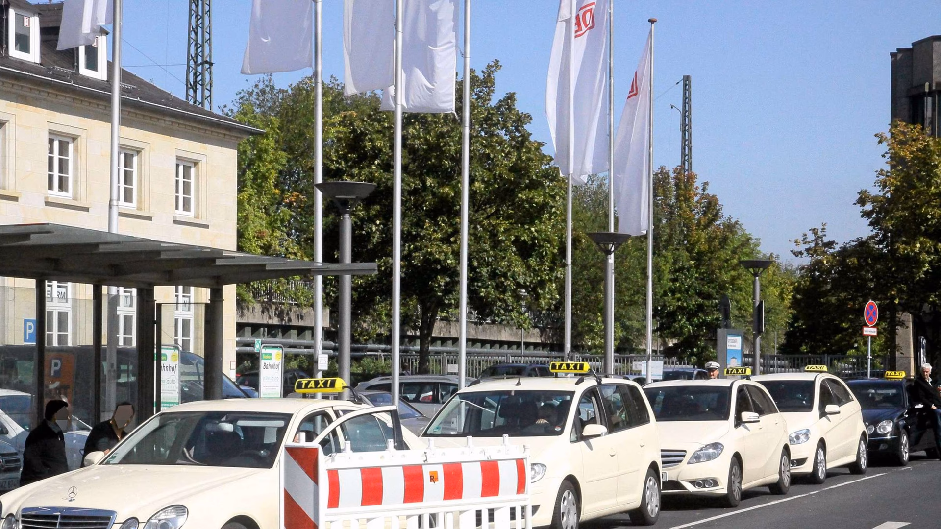 Was bietet die Göttinger-Funk-Taxi-Zentrale?